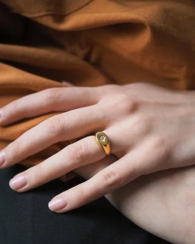 Печатка с бриллиантом