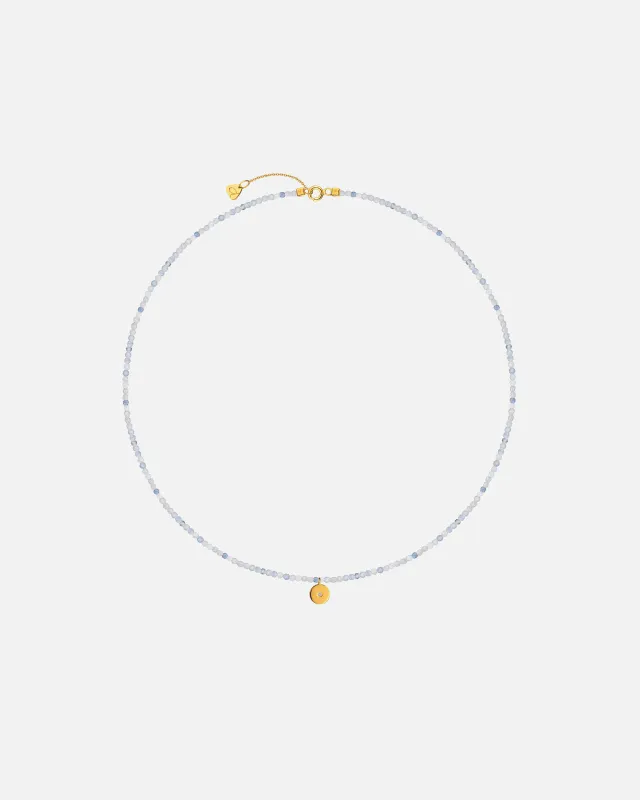 Чокер из аквамарина с подвеской «Луна»