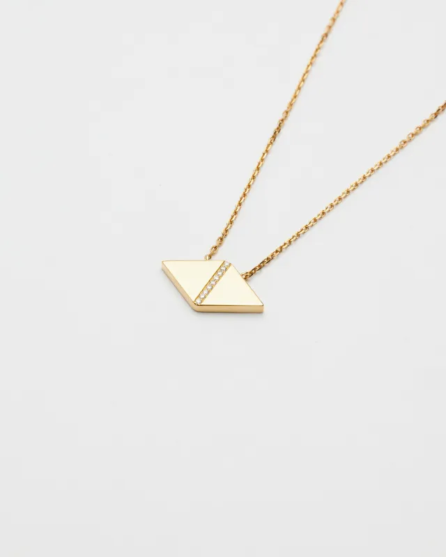 Подвеска Скарабей с бриллиантами