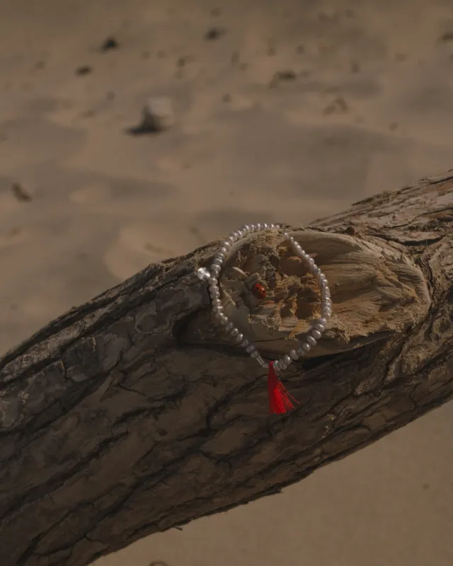 Браслет из серебряного жемчуга